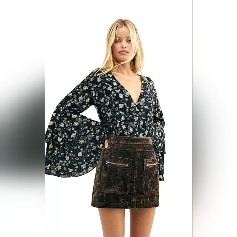 Free People Button-up bodysuit black print size S